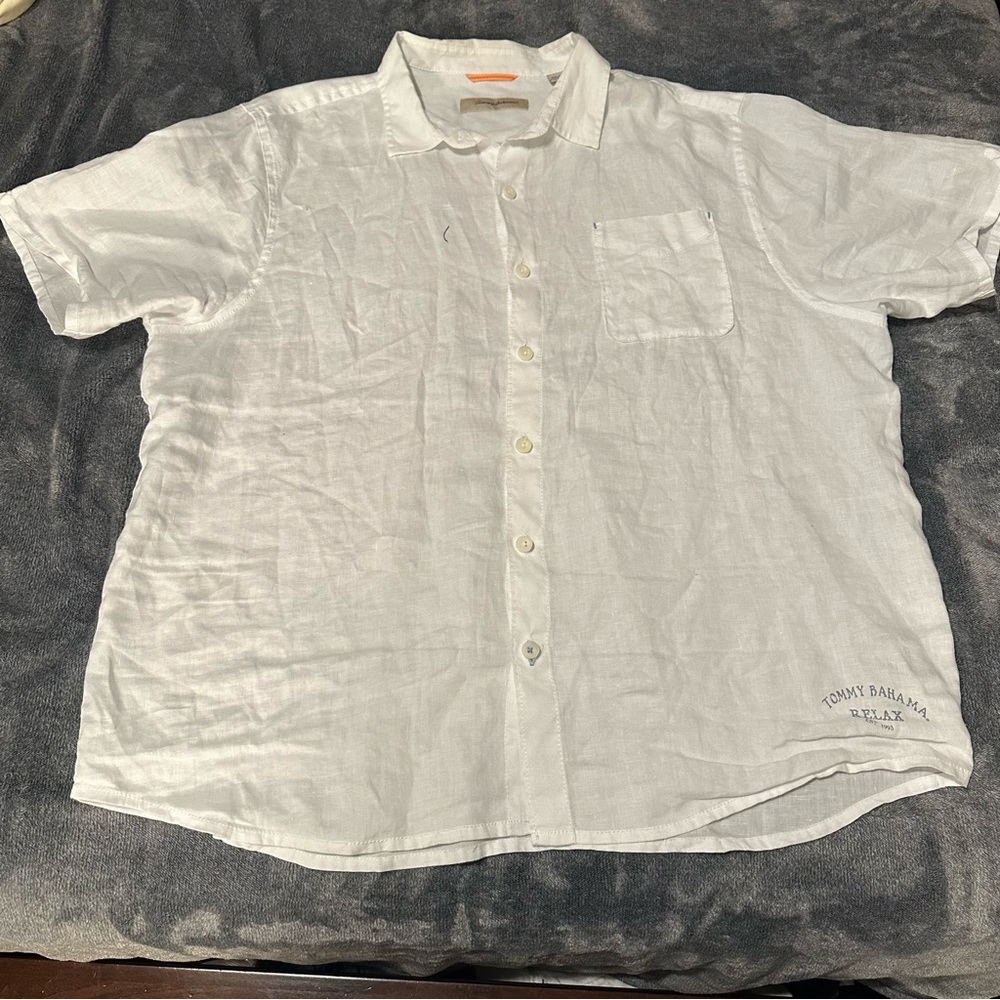 Mens Tommy Bahama button-up shirt